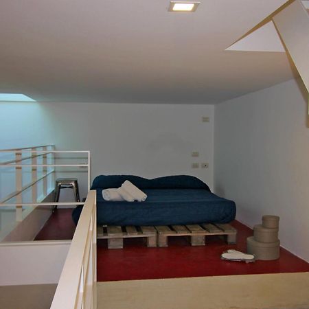 Bike-Loft Apartment Милано Екстериор снимка