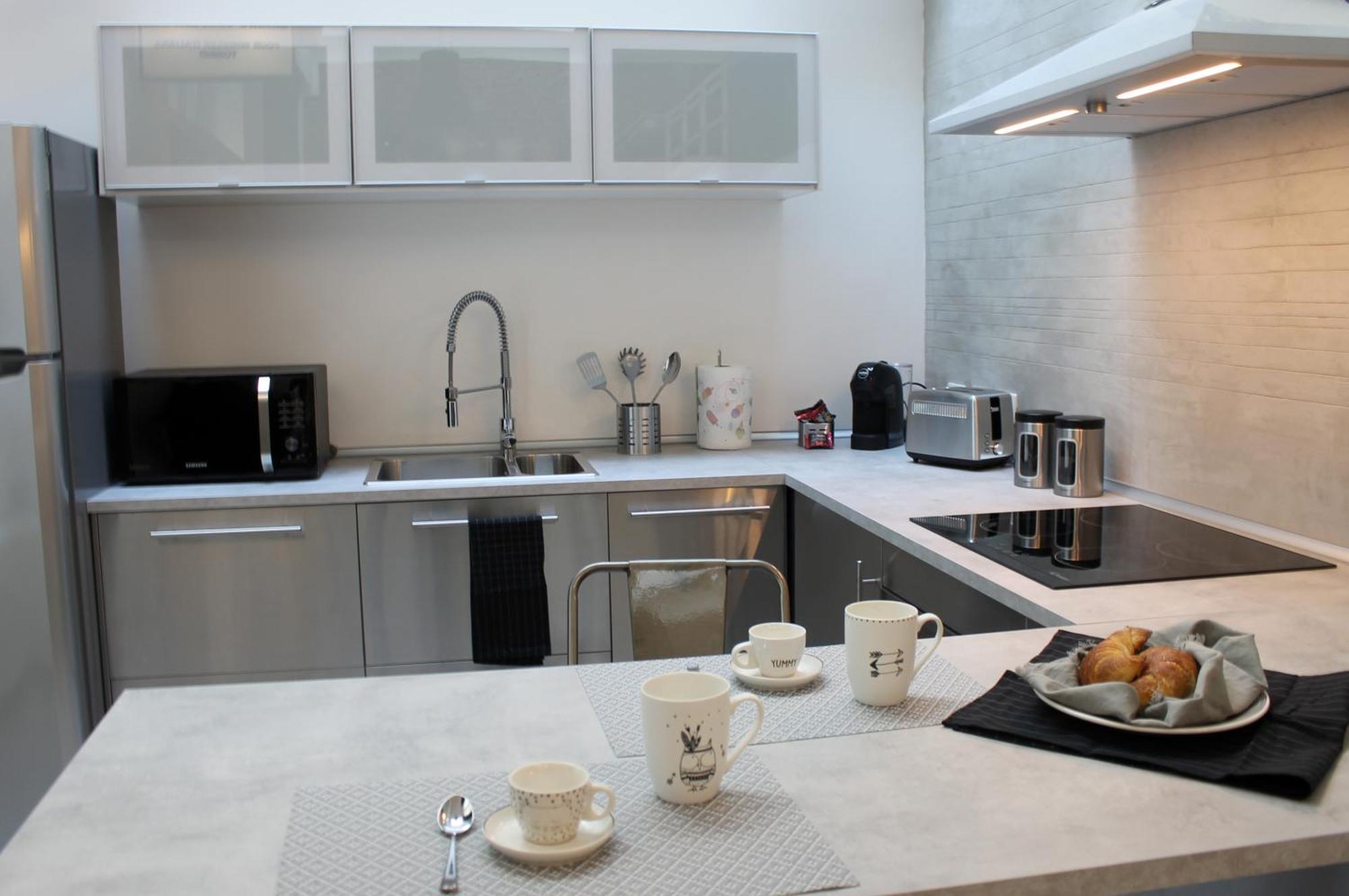Bike-Loft Apartment Милано Екстериор снимка