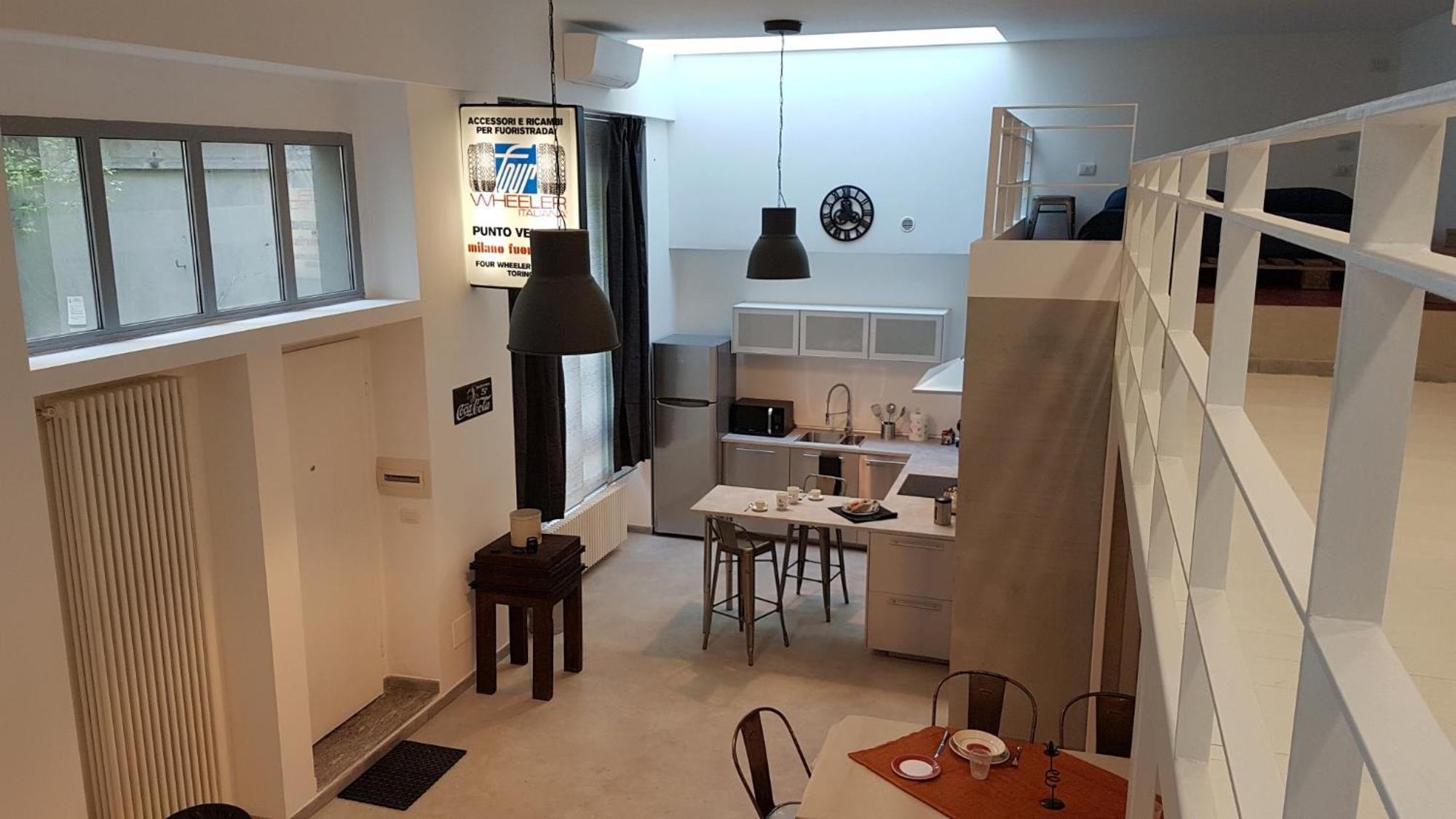 Bike-Loft Apartment Милано Екстериор снимка