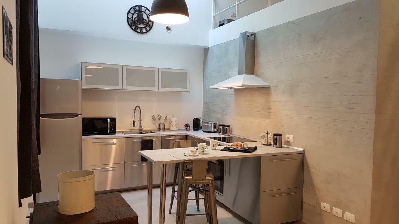 Bike-Loft Apartment Милано Екстериор снимка
