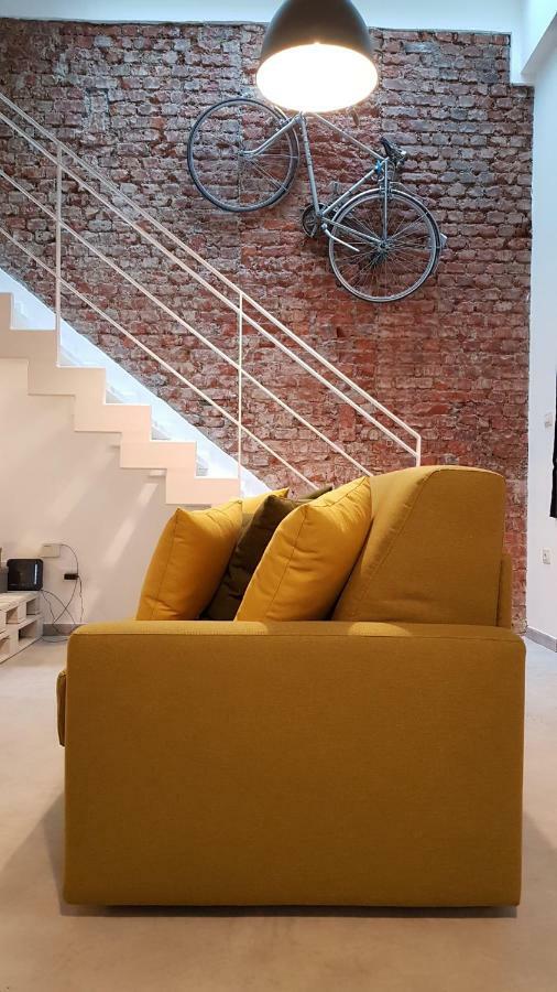 Bike-Loft Apartment Милано Екстериор снимка